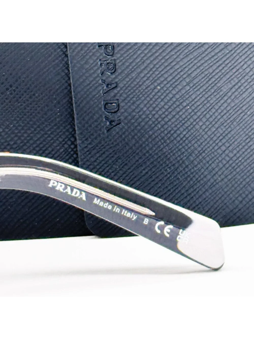 NEW PRADA SUNGLASSES PR09ZS 18S09T TRANSPARENT GRAY UNISEX PR 09ZS 18S09T, SPR 0 - Picture 8 of 10